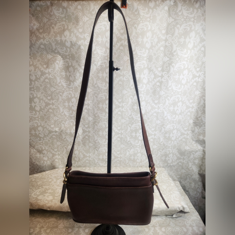 Vintage 90's Coach J7C-9802 Equestrian Rustic Crossbody Bag
